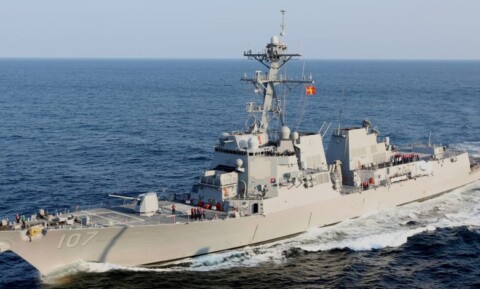 Barco de EU navega en Golfo de México