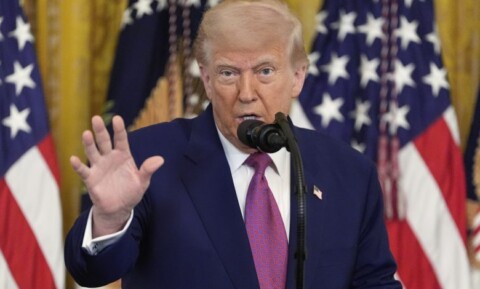 Trump dice que Israel e Irán llegarán a un acuerdo, advierte que Irán no debe atacar a EEUU