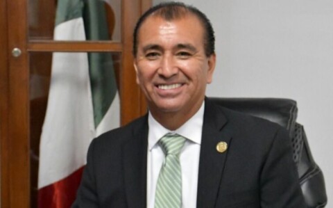 Reportan 40 quejas por condicionamiento de documentación en escuelas