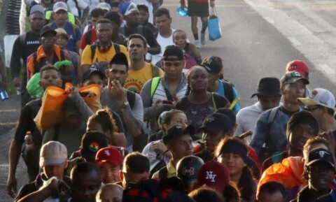 Caravana migrante parte desde Chiapas