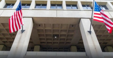 Solo queda un mexicano en la lista de los 10 más buscados del FBI